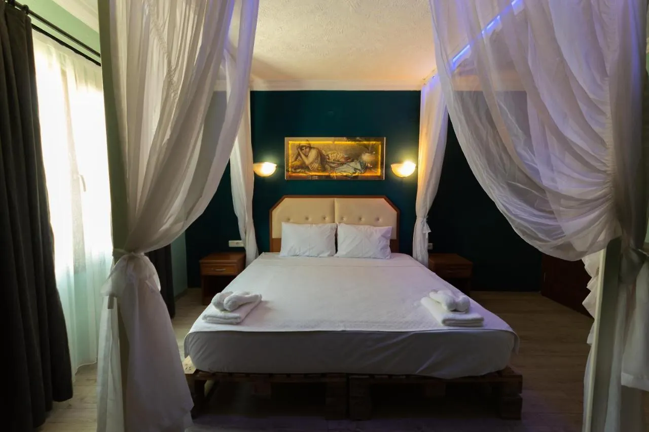 Rebetika Hotel & Bistro Selçuk 3*,