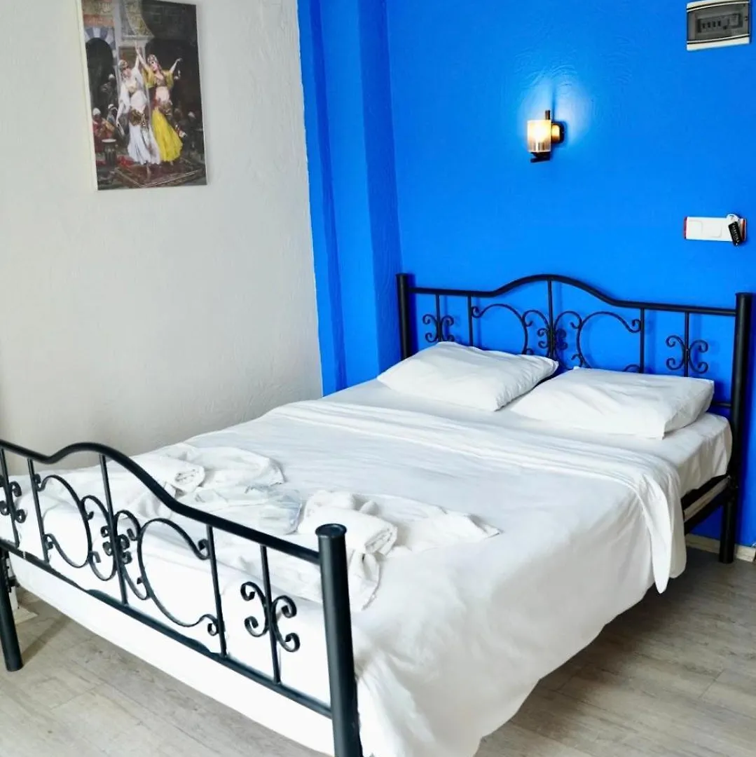 Rebetika Hotel & Bistro Selçuk