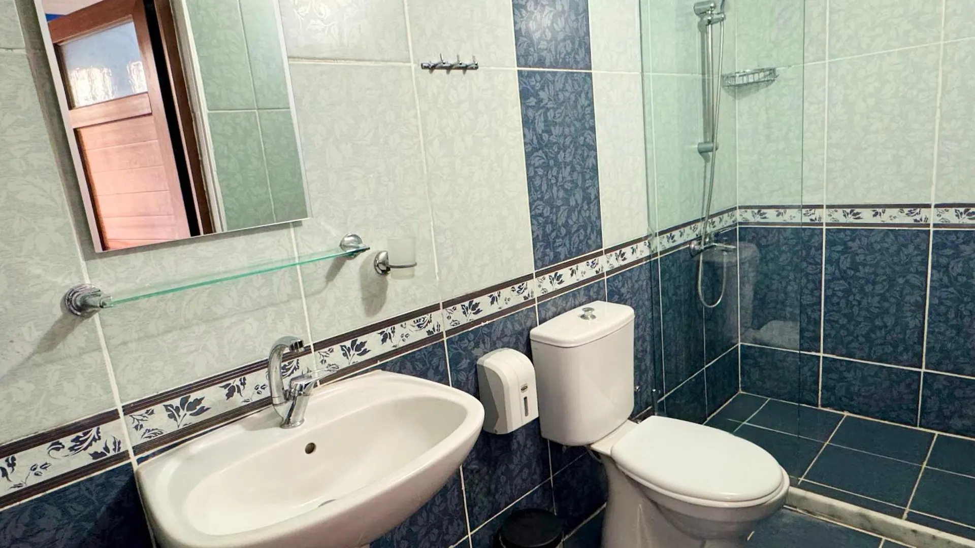 Rebetika Hotel & Bistro Selçuk