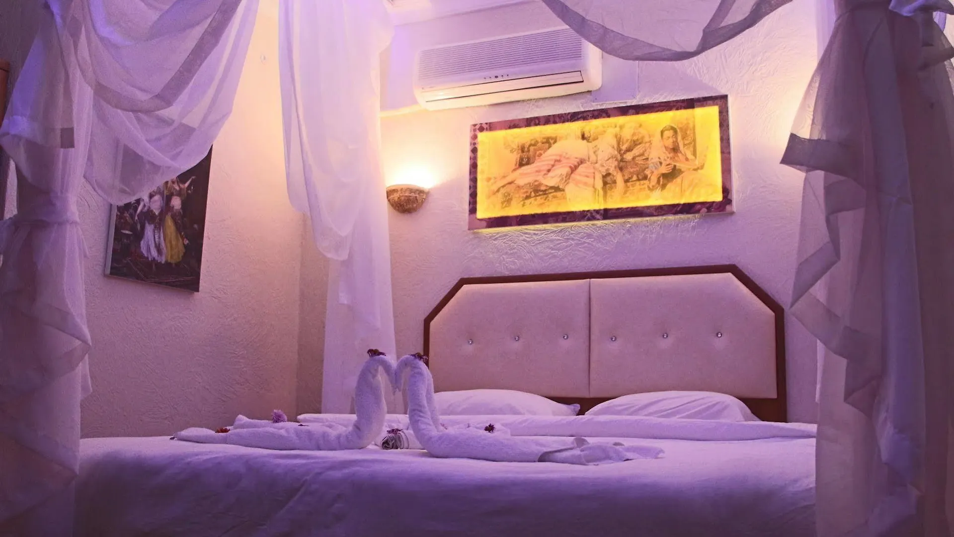 Rebetika Hotel & Bistro Selçuk