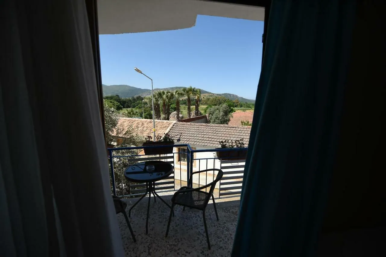 Rebetika Hotel & Bistro Selçuk